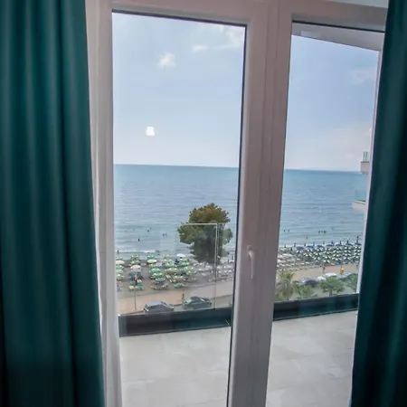 Hotel Tanushaj 5*