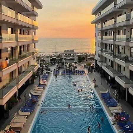 Tanushaj Hotel 5*