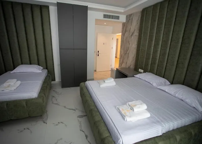 Tanushaj 5* Shëngjin